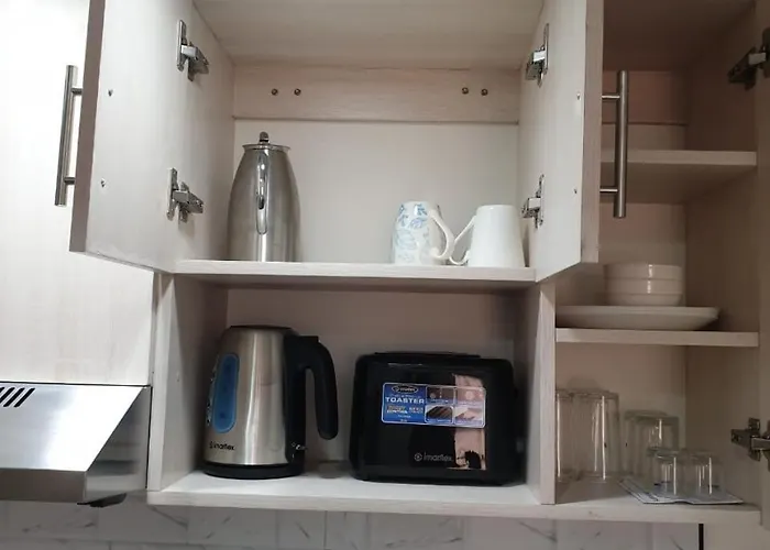 Cozy Cebu Royal Ocean Crest Mactan アパートホテル マクタン